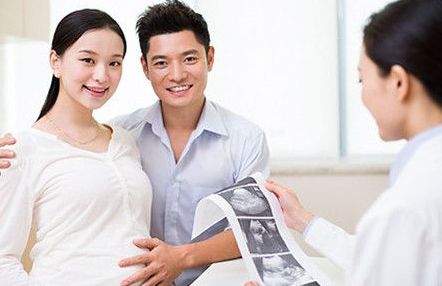 郑州代生得多少钱，郑州做三代试管婴儿得需要多少钱啊？