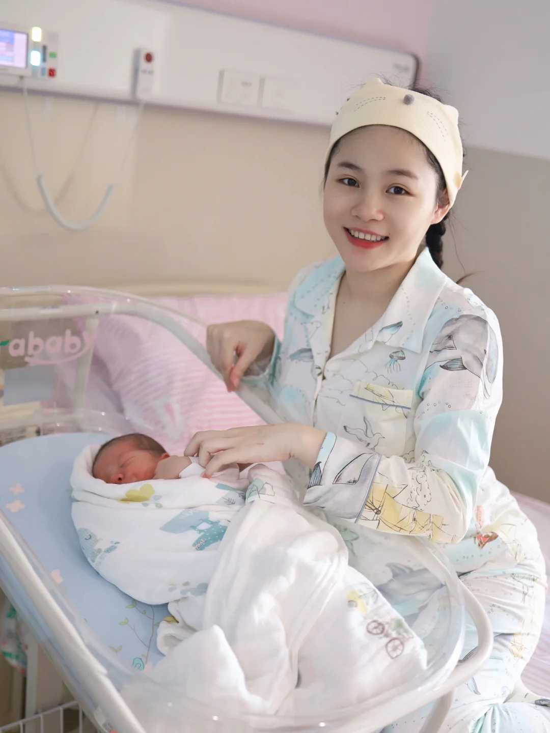 郑州医科大学2024，2024郑州医科大学总医院全面解读试管供卵男婴费用清单