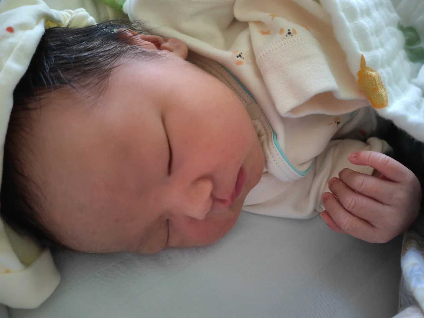 国内供卵中心在哪里_有好的代孕机构吗,卵巢早衰能调理好吗？二十多岁卵巢早